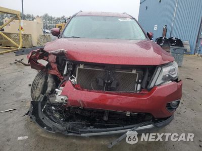 Piąte zdjęcie samochodu w środku: 2018 NISSAN PATHFINDER S VIN:5N1DR2MM4JC640644 - miniatura
