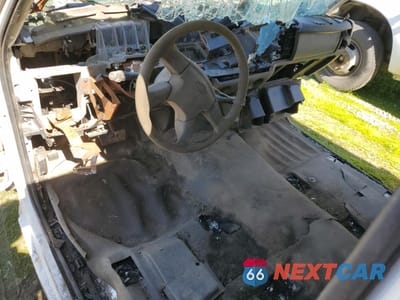 Zdjęcie 8 z 12 samochodu: 2006 CHEVROLET SILVERADO C3500 VIN:1GBJC34U46E280208 - miniatura
