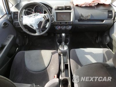 Zdjęcie 8 z 14 samochodu: 2008 HONDA FIT SPORT VIN:JHMGD38638S000781 - miniatura