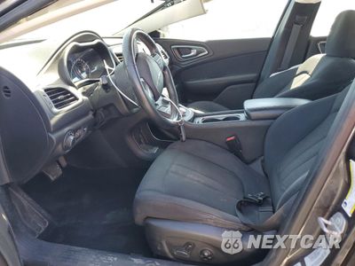 Zdjęcie 7 z 14 samochodu: 2015 CHRYSLER 200 LIMITED VIN:1C3CCCAB8FN746508 - miniatura