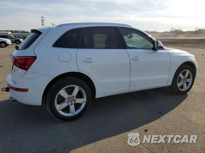 Trzecie zdjęcie samochodu z tyłu: 2010 AUDI Q5 PREMIUM PLUS VIN:WA1LKAFP7AA010340 - miniatura