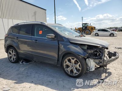 Czwarte zdjęcie samochodu z boku: 2018 FORD ESCAPE TITANIUM VIN:1FMCU9J97JUB98990 - miniatura
