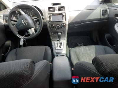 Zdjęcie 8 z 13 samochodu: 2013 TOYOTA COROLLA BASE VIN:5YFBU4EE9DP103616 - miniatura