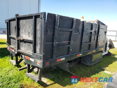 Trzecie zdjęcie samochodu z tyłu: 2006 CHEVROLET SILVERADO C3500 VIN:1GBJC34U46E280208 - miniatura