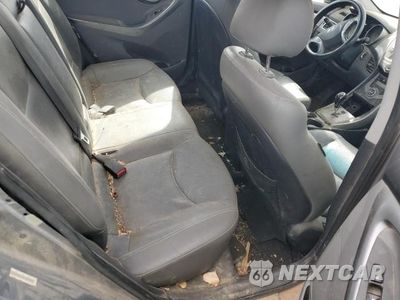 Zdjęcie 10 z 12 samochodu: 2013 HYUNDAI ELANTRA GLS VIN:KMHDH4AEXDU521930 - miniatura