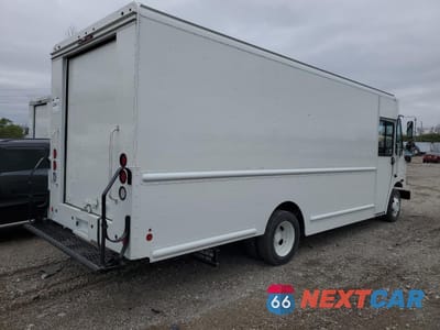 Trzecie zdjęcie samochodu z tyłu: 2021 FORD F59 VIN:1F65F5KNXM0A15222 - miniatura
