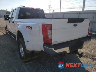 Trzecie zdjęcie samochodu z tyłu: 2020 FORD F350 SUPER DUTY VIN:1FT8W3DT5LED76921 - miniatura