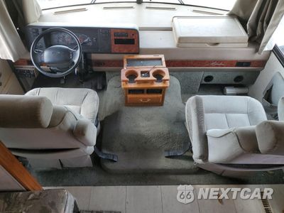 Piąte zdjęcie samochodu w środku: 1999 FORD F550 SUPER DUTY STRIPPED CHASSIS VIN:3FCNF53S7XJA02948 - miniatura