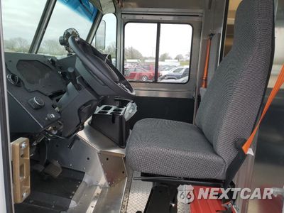 Zdjęcie 7 z 13 samochodu: 2021 FORD F59 VIN:1F65F5KNXM0A15222 - miniatura