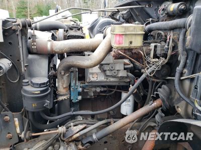 Zdjęcie 11 z 12 samochodu: 2000 INTERNATIONAL 4000 4700 VIN:1HTSCAAM1YH279529 - miniatura