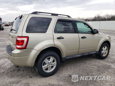 Trzecie zdjęcie samochodu z tyłu: 2012 FORD ESCAPE XLT VIN:1FMCU9DG4CKA41054 - miniatura