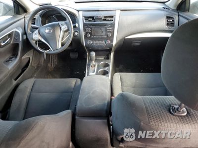 Zdjęcie 8 z 14 samochodu: 2015 NISSAN ALTIMA 2.5 VIN:1N4AL3AP5FN324006 - miniatura