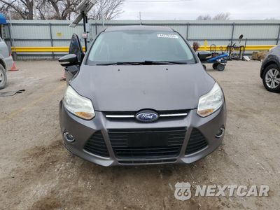 Piąte zdjęcie samochodu w środku: 2012 FORD FOCUS SE VIN:1FAHP3F20CL294789 - miniatura