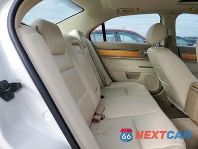 Zdjęcie 10 z 12 samochodu: 2008 LINCOLN MKZ VIN:3LNHM28T28R623242 - miniatura