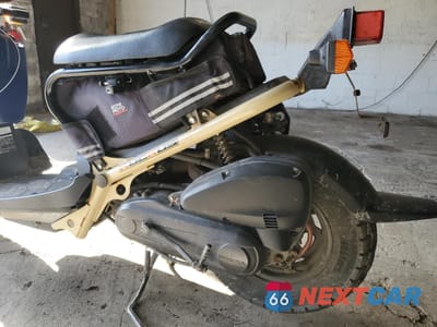 Zdjęcie 7 z 10 samochodu: 2022 HONDA NPS50 VIN:JH2AF5810NK902695 - miniatura