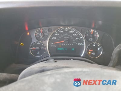 Zdjęcie 9 z 13 samochodu: 2010 CHEVROLET EXPRESS G1500 VIN:1GCUGAD4XA1164271 - miniatura