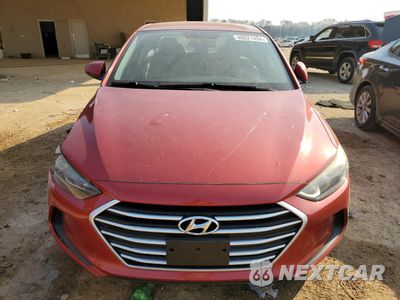 Piąte zdjęcie samochodu w środku: 2017 HYUNDAI ELANTRA SE VIN:5NPD84LF7HH017166 - miniatura