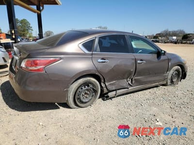Trzecie zdjęcie samochodu z tyłu: 2014 NISSAN ALTIMA 2.5 VIN:1N4AL3AP9EC104782 - miniatura