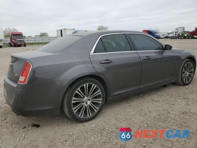 Trzecie zdjęcie samochodu z tyłu: 2014 CHRYSLER 300 VIN:2C3CCABG2EH200938 - miniatura