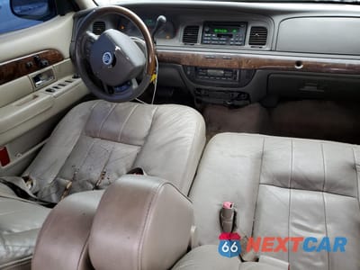 Zdjęcie 8 z 14 samochodu: 2010 MERCURY GRAND MARQUIS LS VIN:2MEBM7FV0AX631924 - miniatura