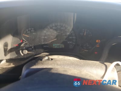 Zdjęcie 9 z 13 samochodu: 2004 GMC SAVANA G2500 VIN:1GTGG25V441125819 - miniatura