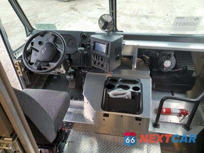 Zdjęcie 8 z 13 samochodu: 2021 FORD F59 VIN:1F65F5KNXM0A15222 - miniatura