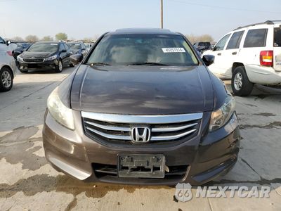 Piąte zdjęcie samochodu w środku: 2011 HONDA ACCORD EXL VIN:1HGCP2F89BA071424 - miniatura