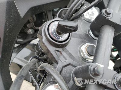 Zdjęcie 8 z 9 samochodu: 2023 KAWASAKI KL650 F VIN:ML5KLEF13PDA23964 - miniatura