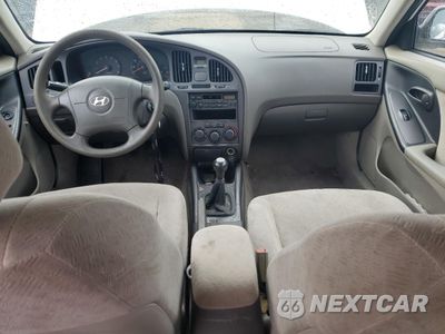 Zdjęcie 8 z 12 samochodu: 2005 HYUNDAI ELANTRA GLS VIN:KMHDN56D85U176638 - miniatura
