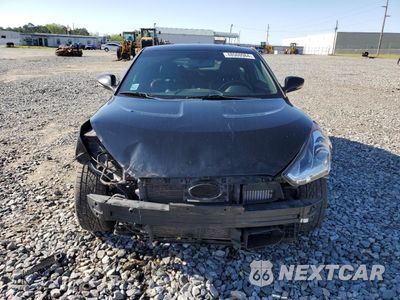 Piąte zdjęcie samochodu w środku: 2016 HYUNDAI VELOSTER TURBO VIN:KMHTC6AE0GU293169 - miniatura