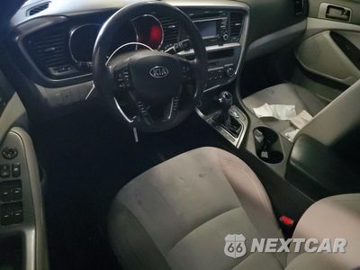 Zdjęcie 8 z 13 samochodu: 2013 KIA OPTIMA LX VIN:5XXGM4A74DG243885 - miniatura