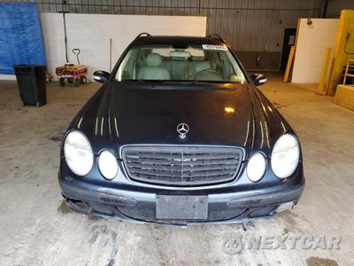 Piąte zdjęcie samochodu w środku: 2004 MERCEDES-BENZ E 500 4MATIC VIN:WDBUH83J74X119401 - miniatura