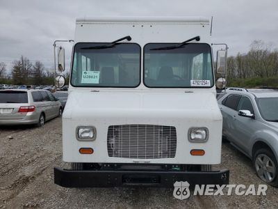 Piąte zdjęcie samochodu w środku: 2021 FORD F59 VIN:1F65F5KNXM0A15222 - miniatura