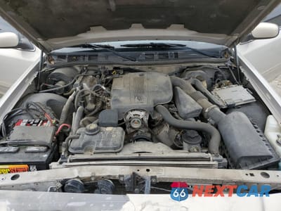 Zdjęcie 12 z 14 samochodu: 2010 MERCURY GRAND MARQUIS LS VIN:2MEBM7FV0AX631924 - miniatura