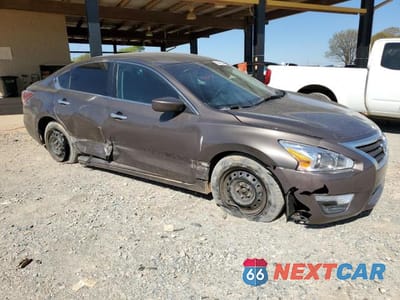 Czwarte zdjęcie samochodu z boku: 2014 NISSAN ALTIMA 2.5 VIN:1N4AL3AP9EC104782 - miniatura
