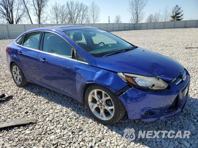 Czwarte zdjęcie samochodu z boku: 2014 FORD FOCUS TITANIUM VIN:1FADP3J23EL216760 - miniatura
