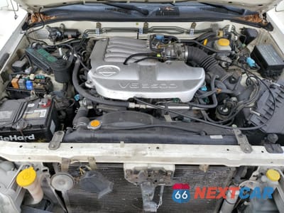 Zdjęcie 11 z 13 samochodu: 2001 NISSAN PATHFINDER LE VIN:JN8DR09X71W572323 - miniatura