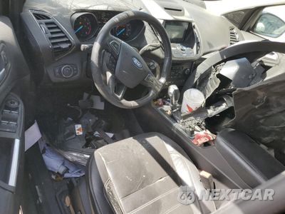 Zdjęcie 8 z 13 samochodu: 2018 FORD ESCAPE TITANIUM VIN:1FMCU9J97JUB98990 - miniatura