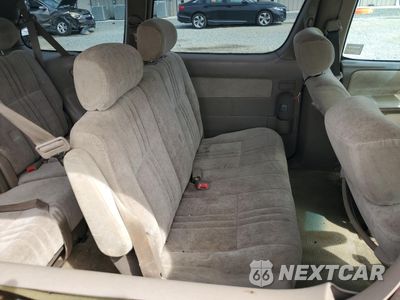 Zdjęcie 11 z 14 samochodu: 2000 TOYOTA SIENNA CE VIN:4T3ZF19C6YU180875 - miniatura