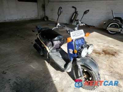 2022 HONDA NPS50 JH2AF5810NK902695 - główne zdjęcie licytacji z USA - miniatura