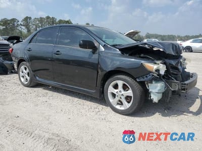 Czwarte zdjęcie samochodu z boku: 2013 TOYOTA COROLLA BASE VIN:5YFBU4EE9DP103616 - miniatura