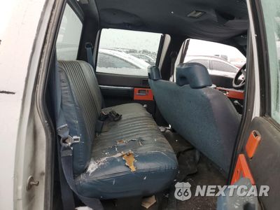 Zdjęcie 10 z 13 samochodu: 1993 CHEVROLET GMT-400 C3500 VIN:1GBGC33K3PJ398723 - miniatura