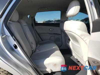 Zdjęcie 10 z 13 samochodu: 2010 TOYOTA VENZA VIN:4T3BA3BB3AU013537 - miniatura