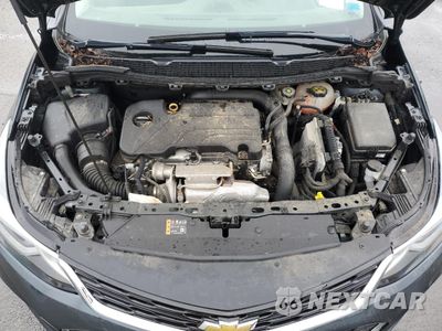 Zdjęcie 11 z 12 samochodu: 2018 CHEVROLET CRUZE LT VIN:1G1BE5SM1J7215783 - miniatura