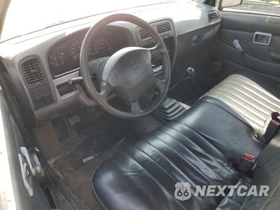 Zdjęcie 8 z 12 samochodu: 1997 NISSAN TRUCK BASE VIN:1N6SD11S7VC335391 - miniatura
