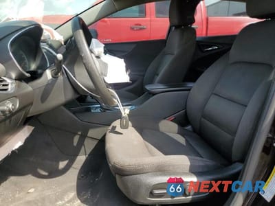 Zdjęcie 7 z 12 samochodu: 2020 CHEVROLET MALIBU LT VIN:1G1ZD5ST0LF027788 - miniatura