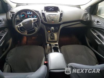 Zdjęcie 8 z 13 samochodu: 2016 FORD ESCAPE S VIN:1FMCU0F74GUB16516 - miniatura