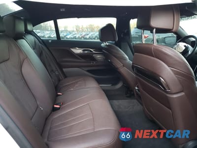 Zdjęcie 10 z 13 samochodu: 2020 BMW 740 XI VIN:WBA7T4C04LCE19948 - miniatura