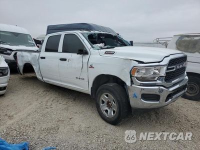 Czwarte zdjęcie samochodu z boku: 2022 RAM 2500 TRADESMAN VIN:3C6UR5CL3NG394405 - miniatura