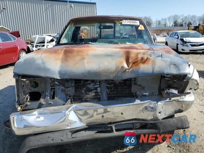 Piąte zdjęcie samochodu w środku: 1987 DODGE DAKOTA VIN:1B7GN14M5HS361825 - miniatura